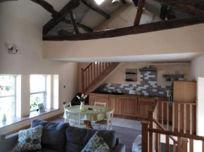 Upside down in Settle. Stylish, central and cosy